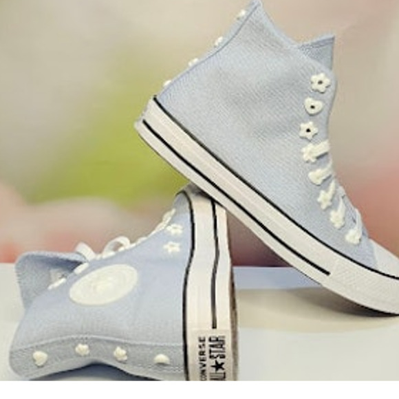 Converse Women's CTAS Flower Eyelet High Top Size 8.5 Cloudy Daze A07216C  NWB - Picture 1 of 8